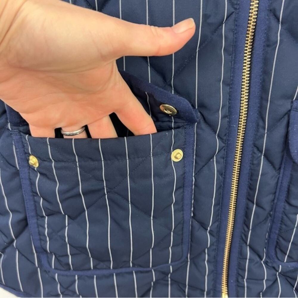 J. Crew Excursion Puffer Vest Navy White Pinstripe Quilted Down Size Small - Picture 13 of 13